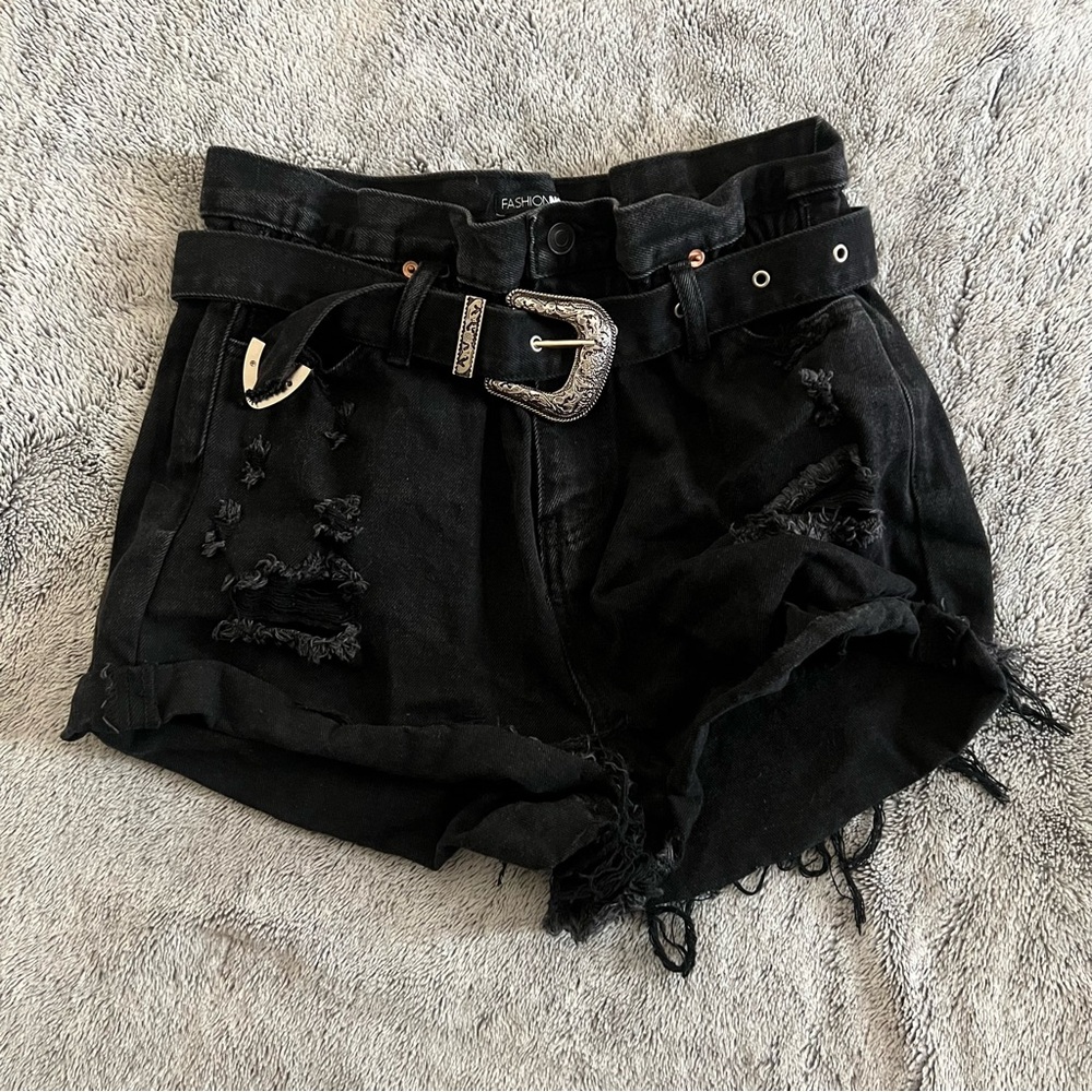 ✨ SOLD ✨ Fashion Nova | Palm Springs Belted Denim High-Waisted Shorts